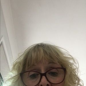 Meet your Posher, Robin